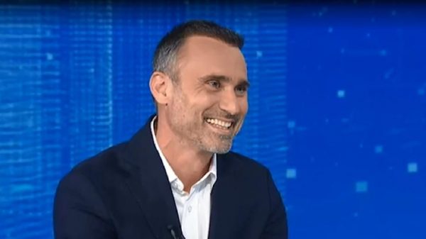 Γιώργος Καπουτζίδης