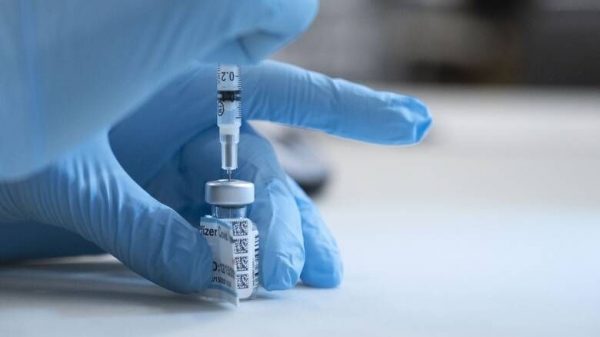 Ελλάδα εμβολιασμοί συγκριτική μελέτη με το Ισραήλ