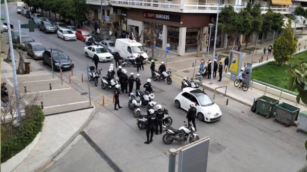 Νέα Σμύρνη ξυλοδαρμός πολίτη