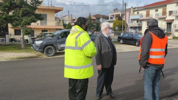 εργασίες για τον μεγάλο δακτύλιο